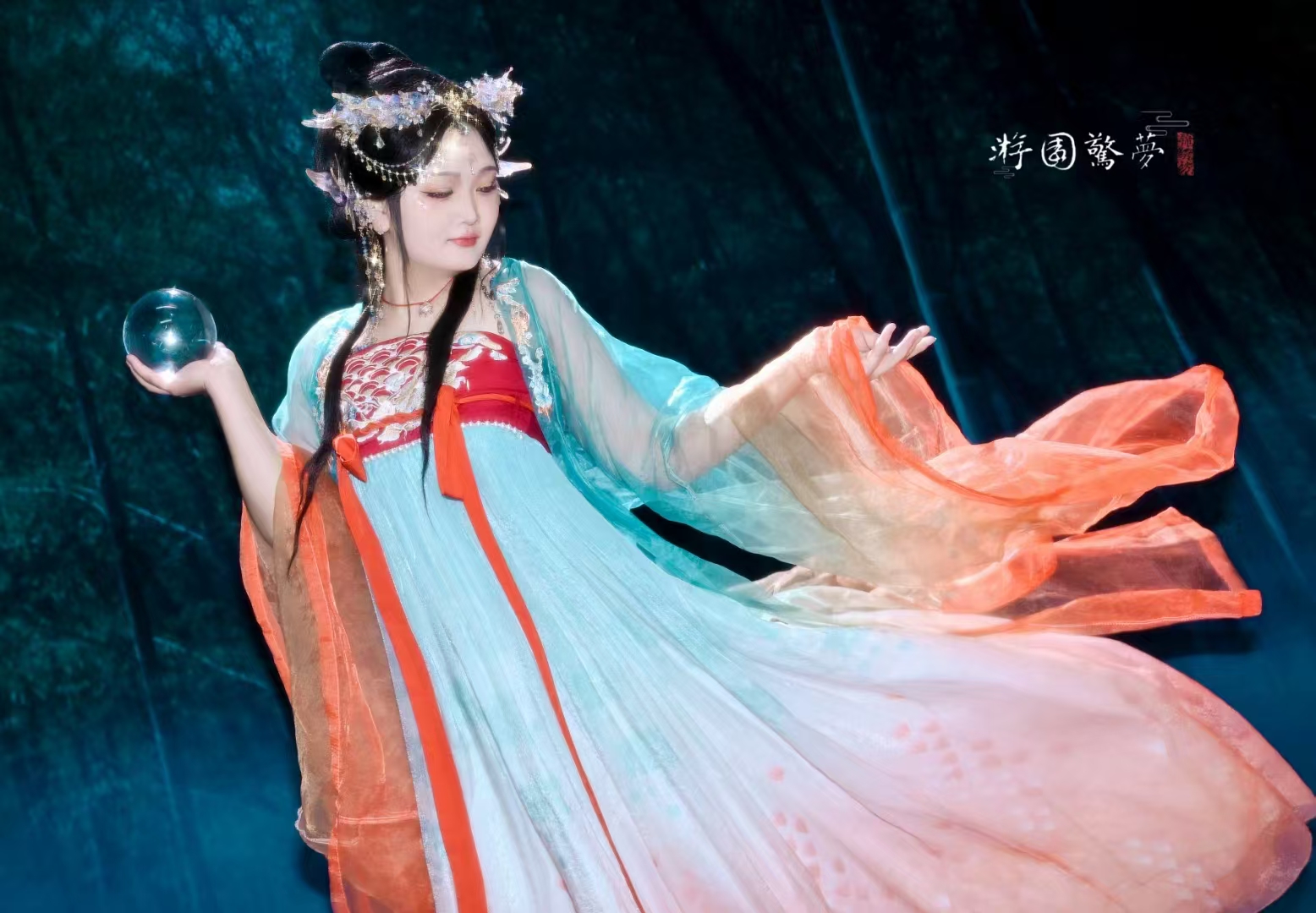 演员-汪佳丽